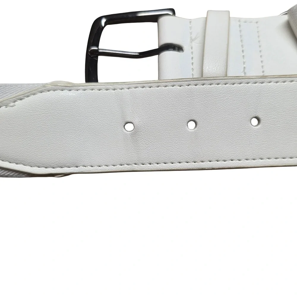 Nike Youth White Stretch Web Golf Belt Adjustable Swoosh Log Sport‎ White
